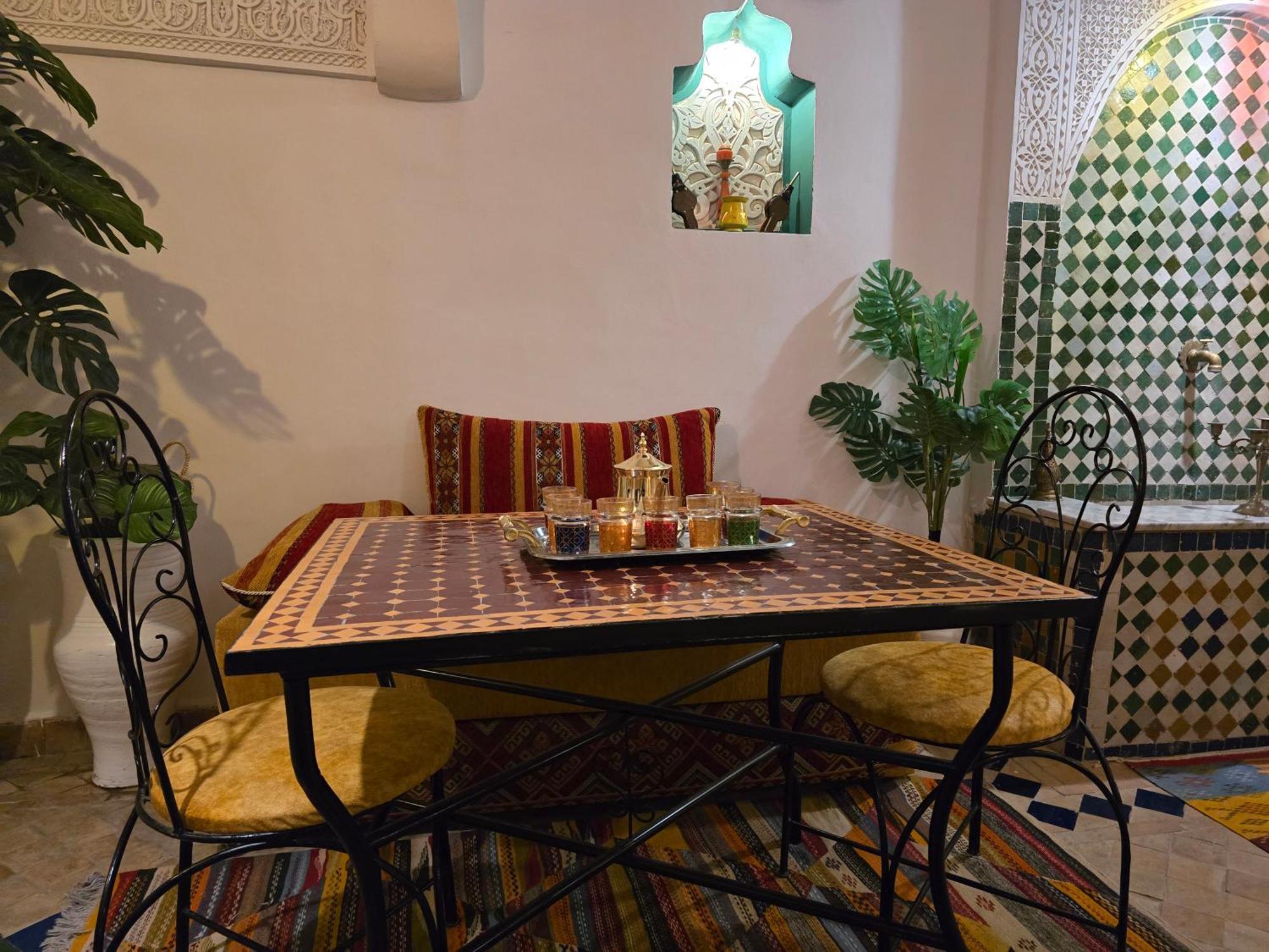 Dar Khmissa Fes Bed & Breakfast Ngoại thất bức ảnh