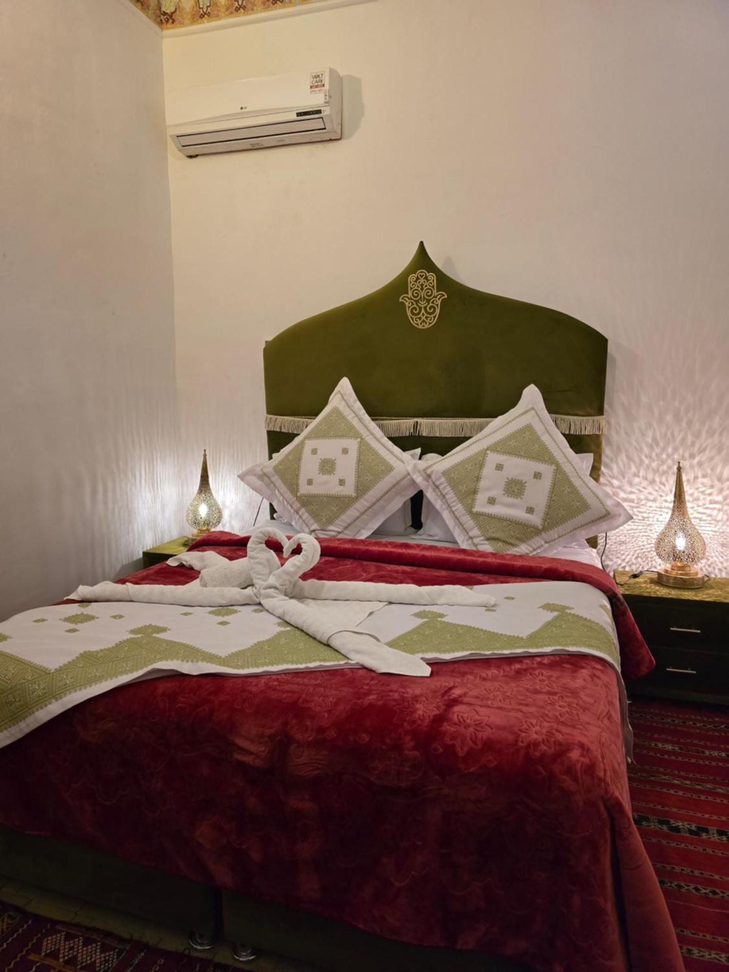 Dar Khmissa Fes Bed & Breakfast Ngoại thất bức ảnh