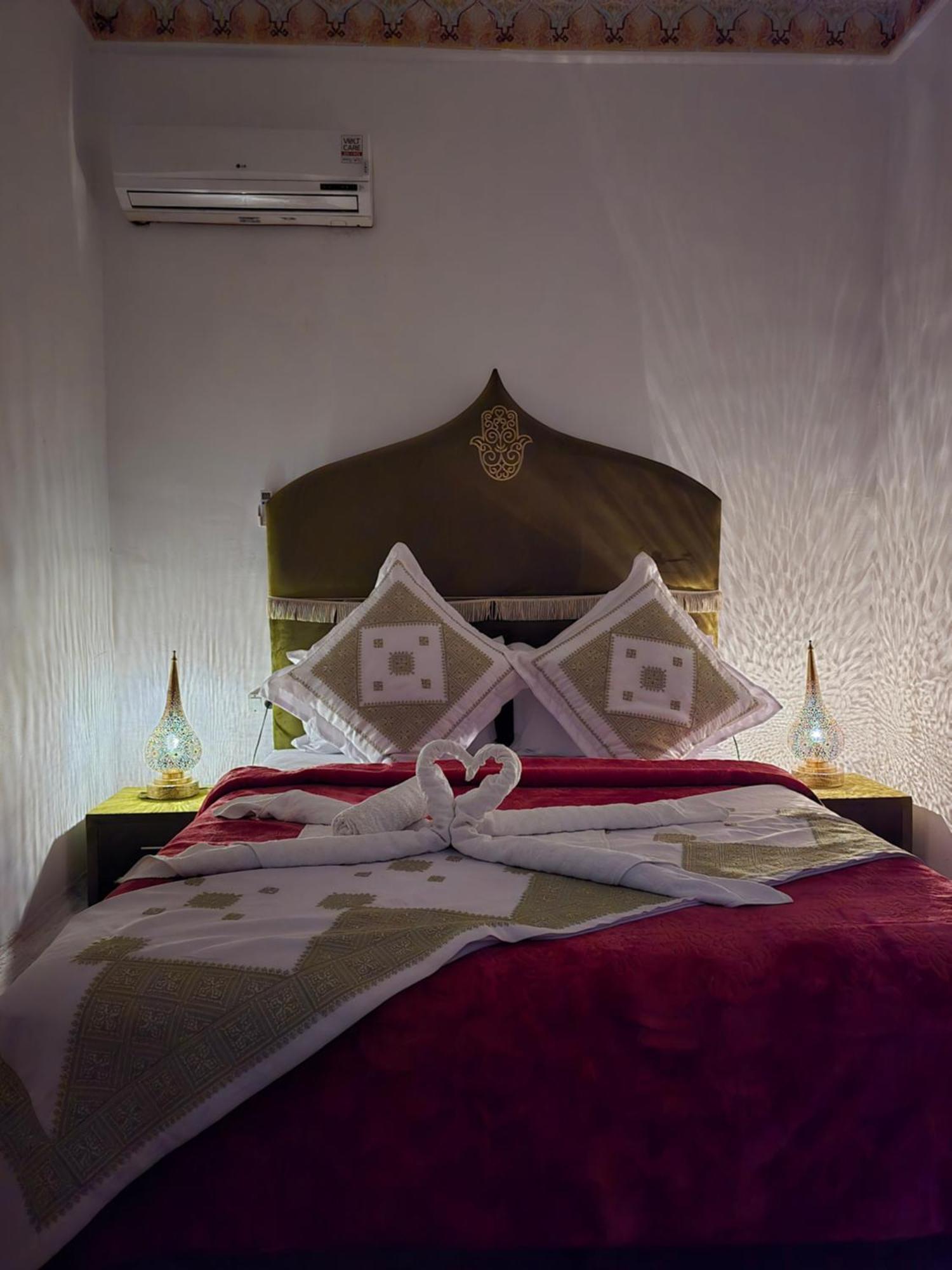 Dar Khmissa Fes Bed & Breakfast Ngoại thất bức ảnh